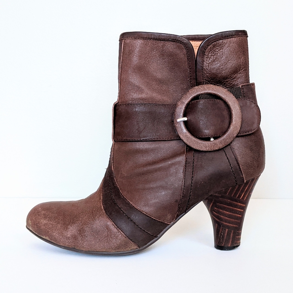 Jeffrey Campbell Brown Leather Booties